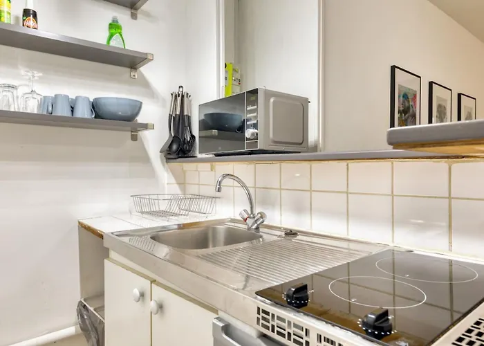 Le Nicholson Votre Proche Cathedrale ! Rouen